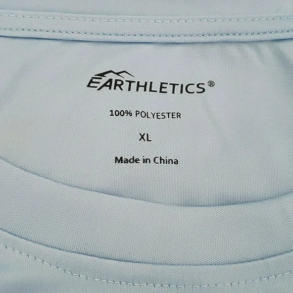 Realtree preformance UPF 50 shirt - Picture 2 of 6